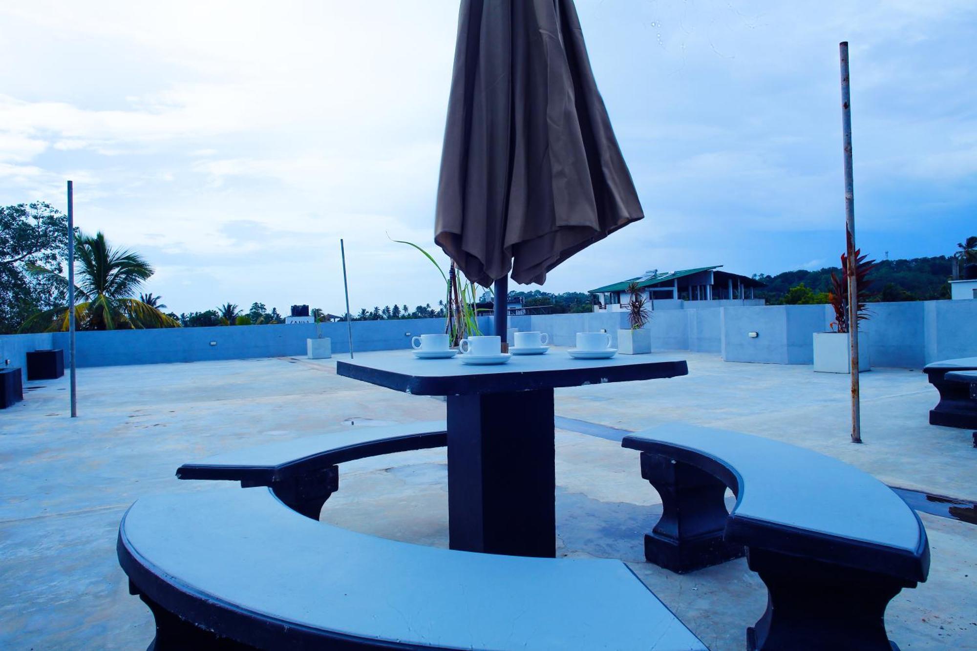 Isindu Sky Lodge Мірісса Екстер'єр фото